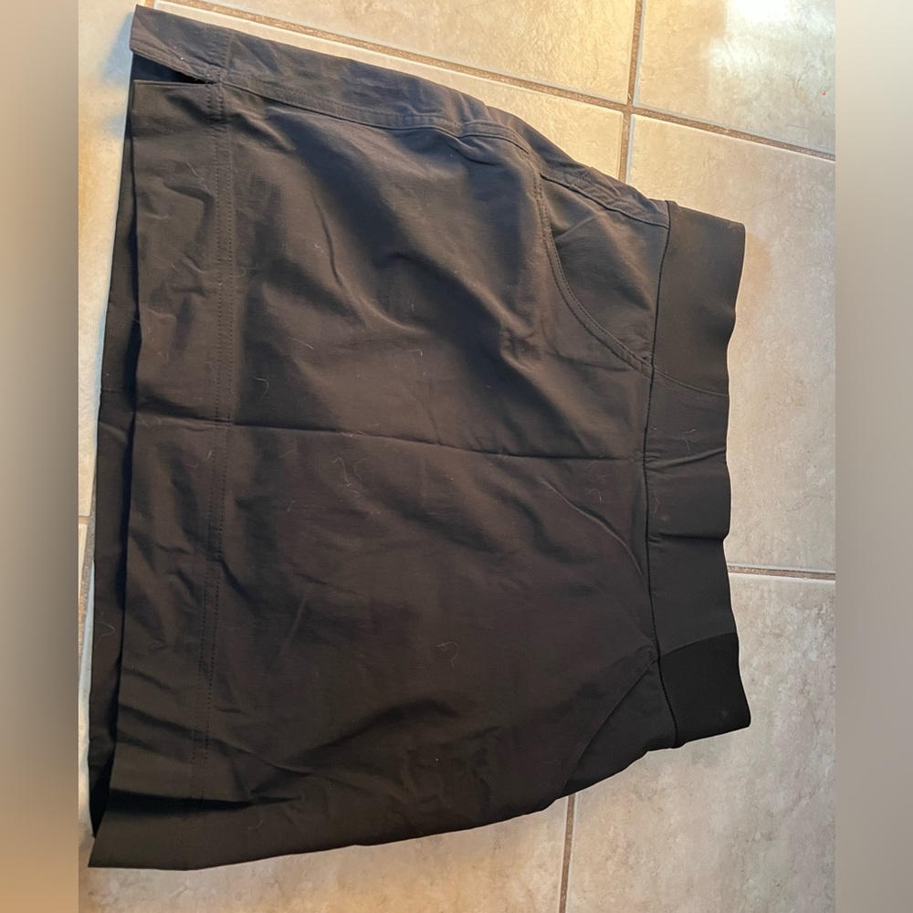 Columbia Black Athletic Skirt